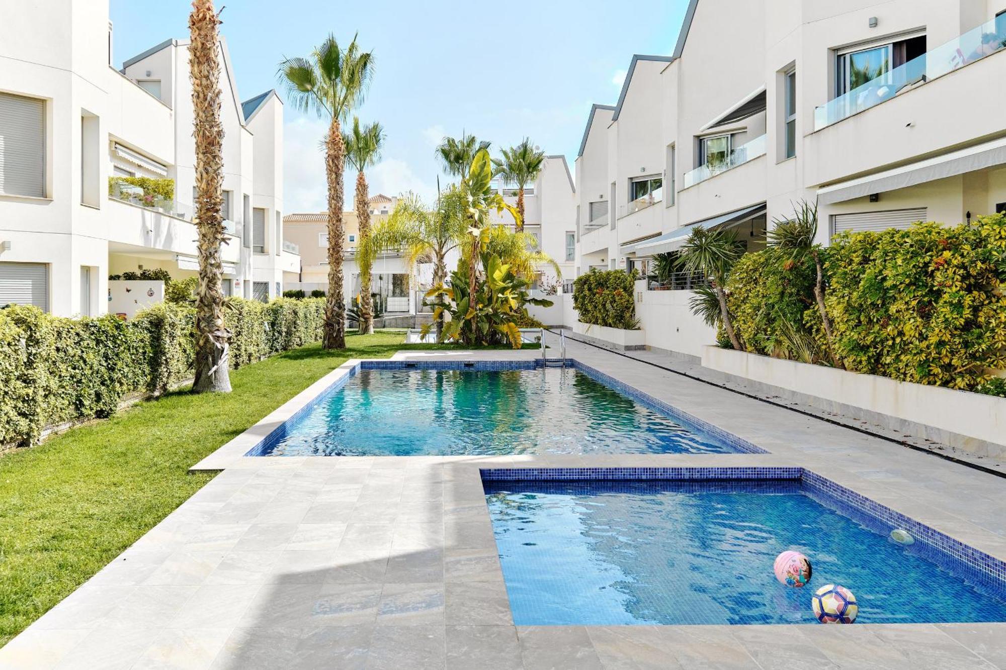 Apartamento Villa Amalia Torrevieja Zewnętrze zdjęcie